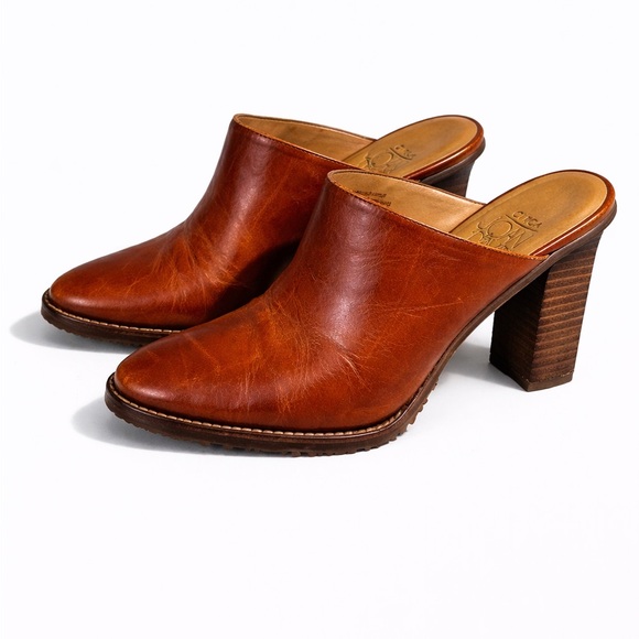 Joan & David Shoes - Brown Leather Mules